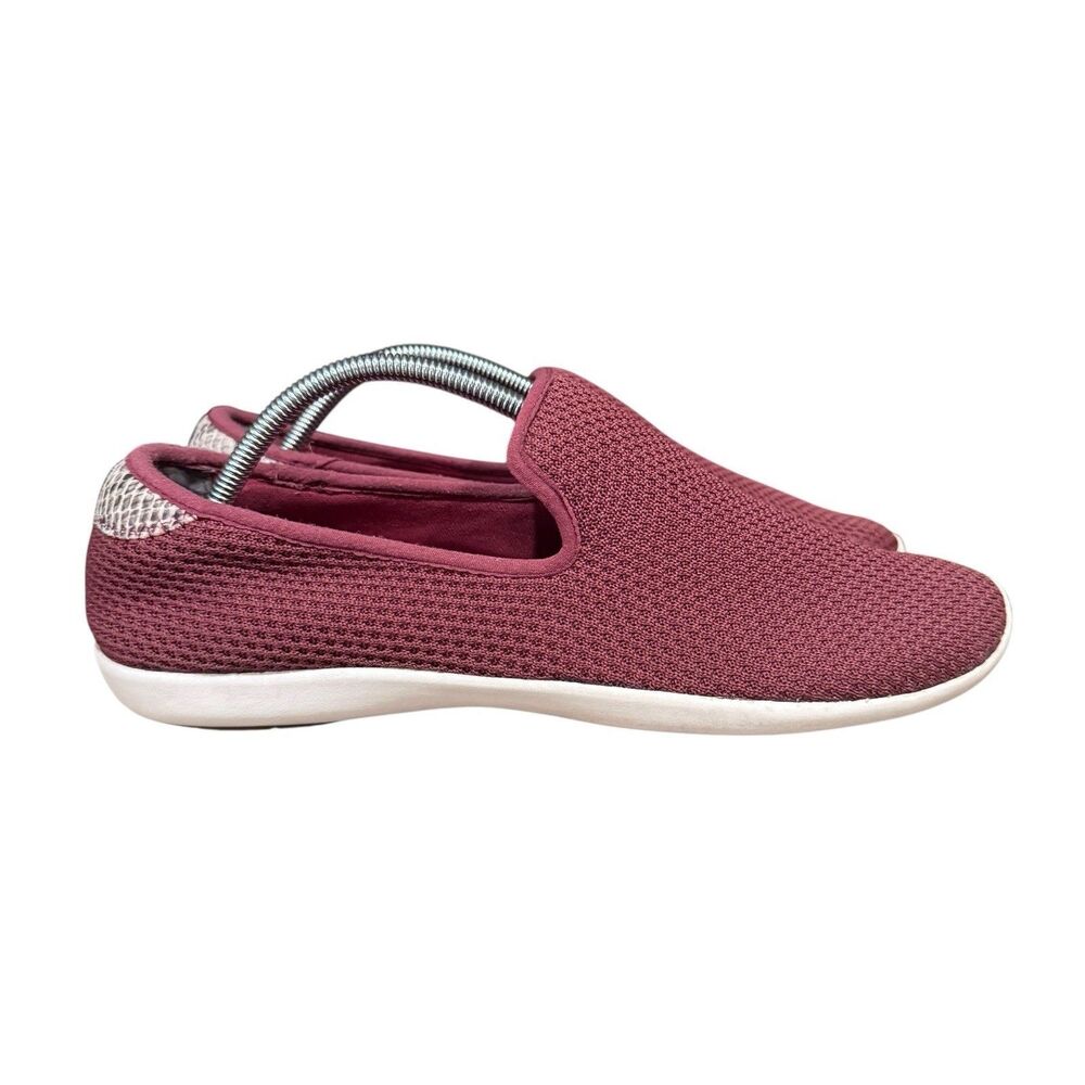 Women Ryka Camden Surround Fit Maroon Slip On Casual Shoes 9.5M